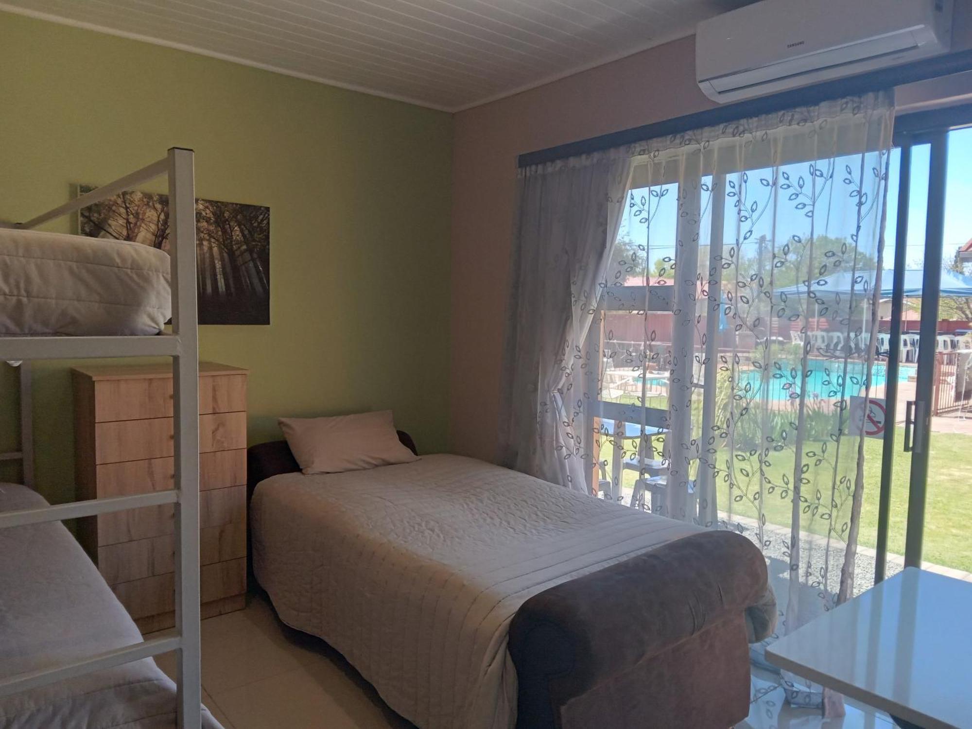 Sonhos Dreams Self Catering Garden Cottages Bloemfontein Bagian luar foto